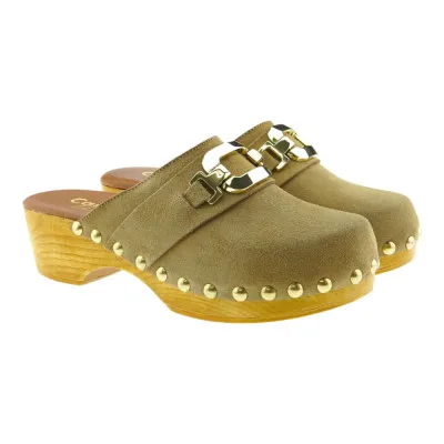 C WOMENZUECO MADERA ANTE TAUPE TACHUELAS CARRILE WOMAN ZUECO13