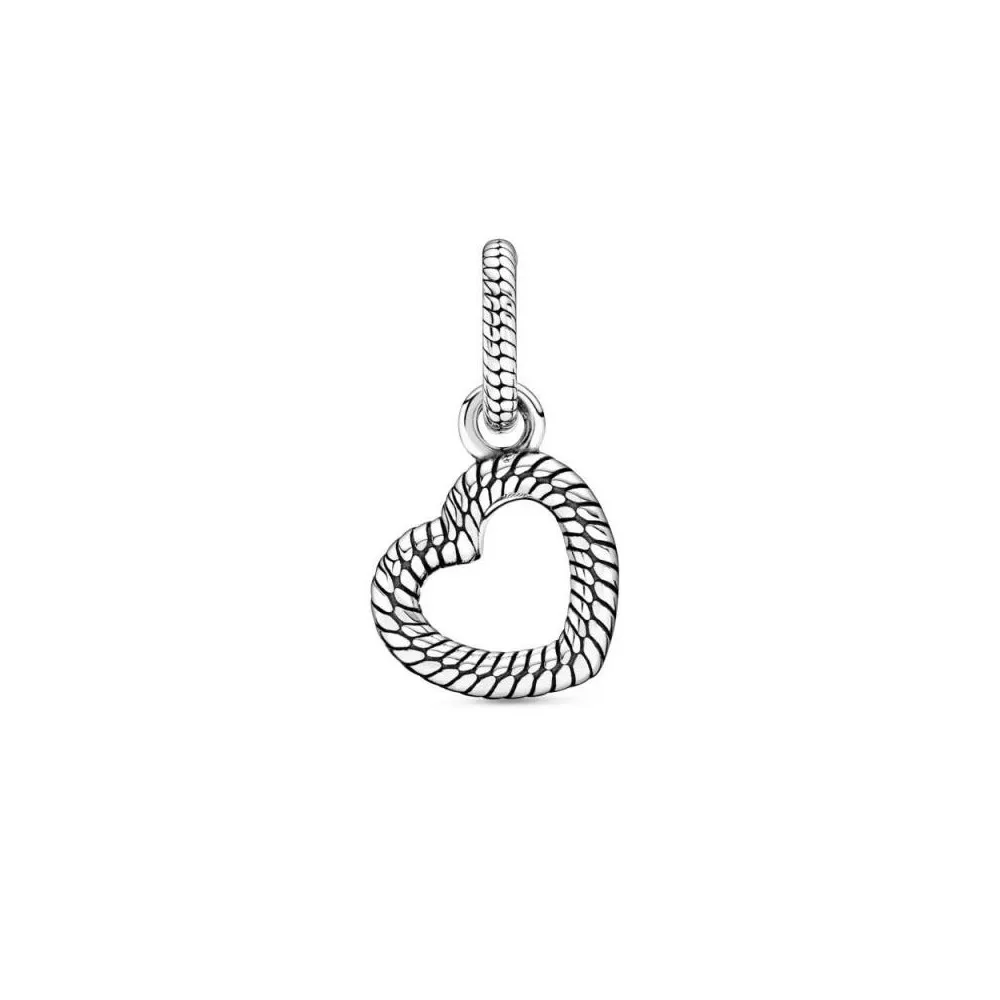 Colgante en plata de ley Cadena de Serpiente y Corazón Abierto