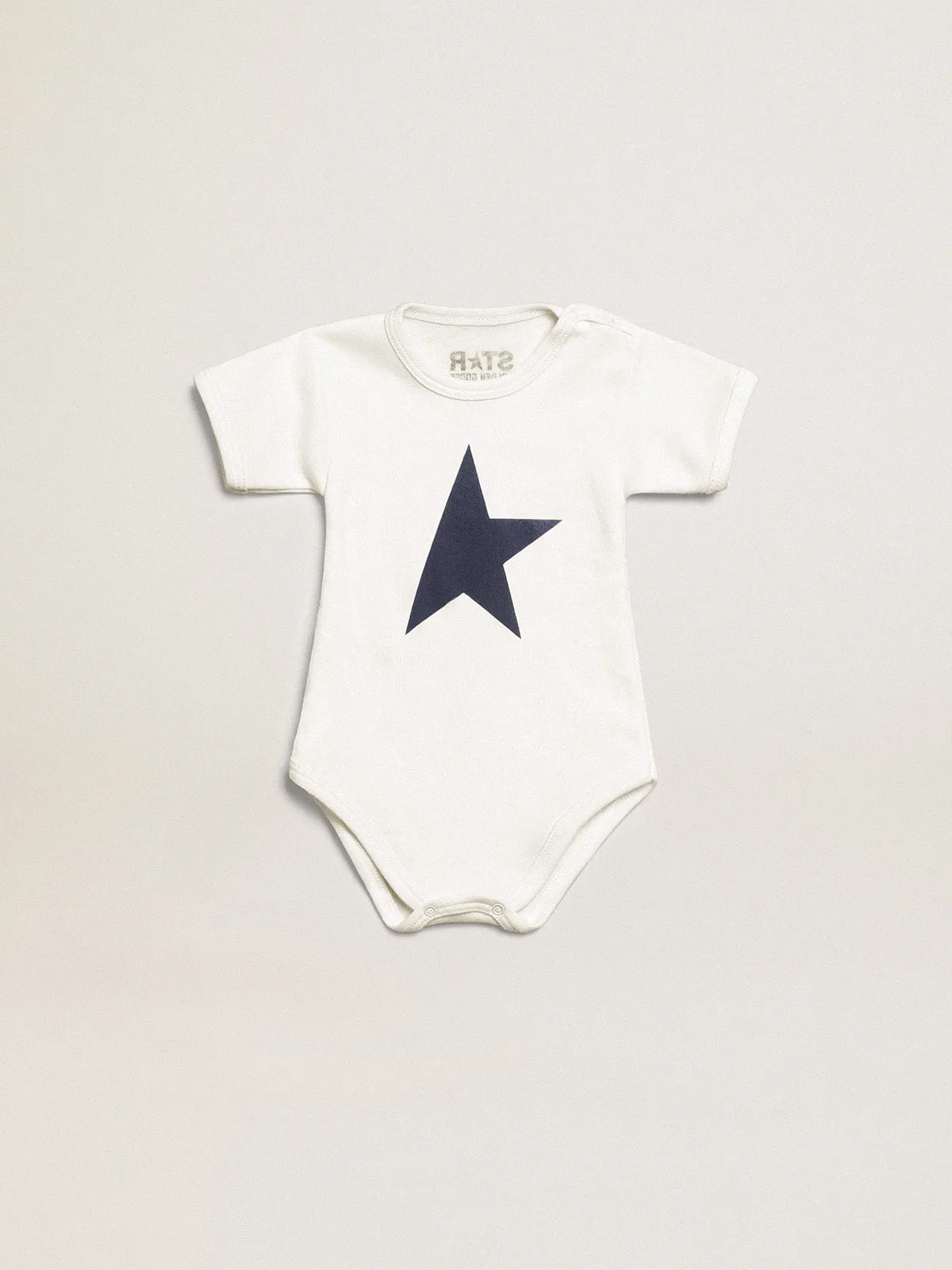 Conjunto regalo de baño color blanco con logo azul