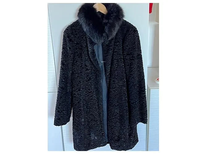 Max Mara Abrigos, Ropa de calle Negro 