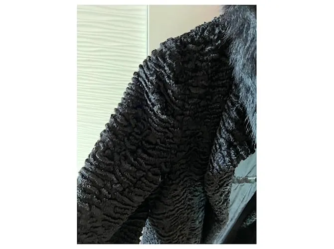 Max Mara Abrigos, Ropa de calle Negro 