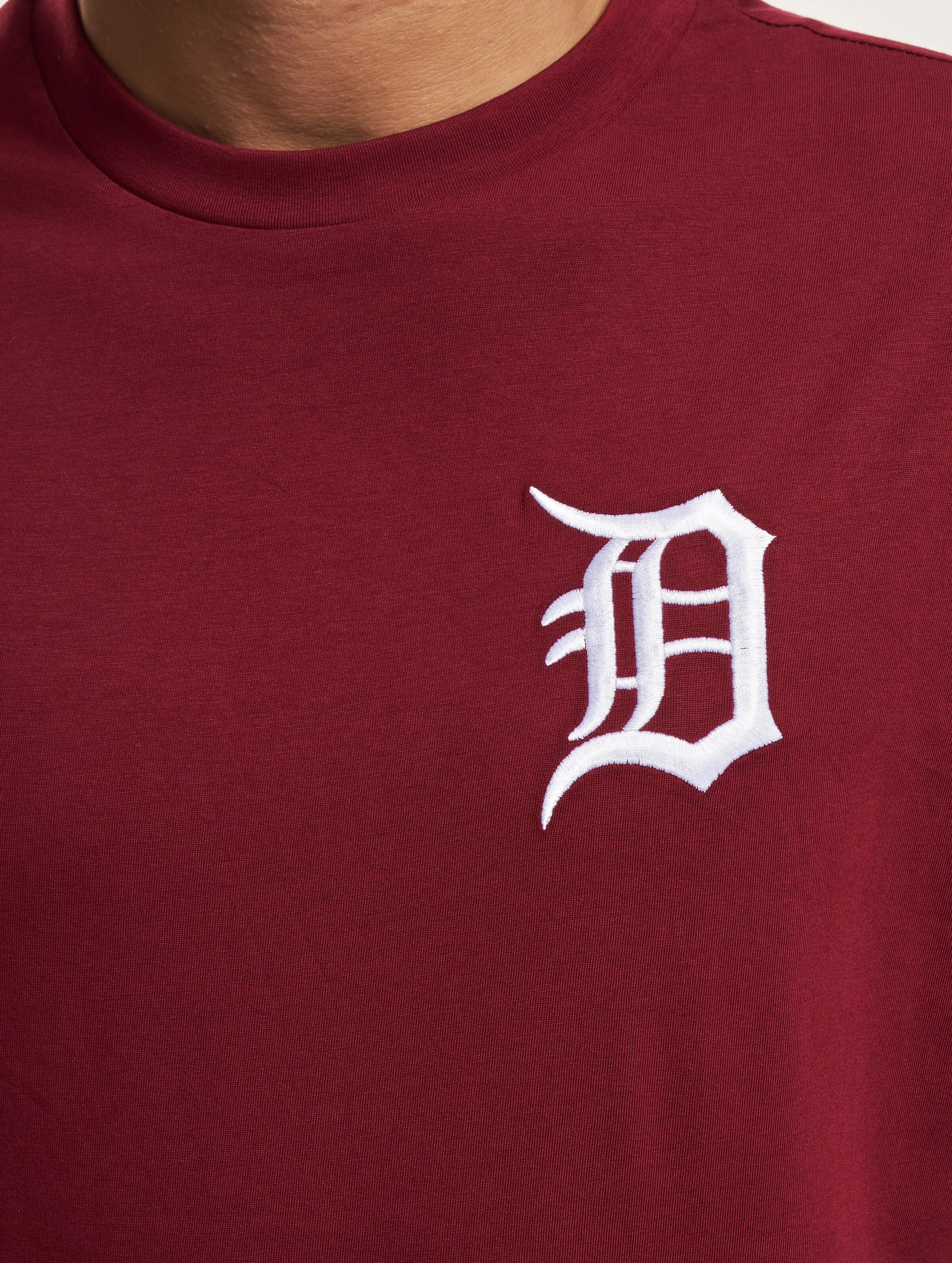 NEW ERA NEW ERA TSHIRT