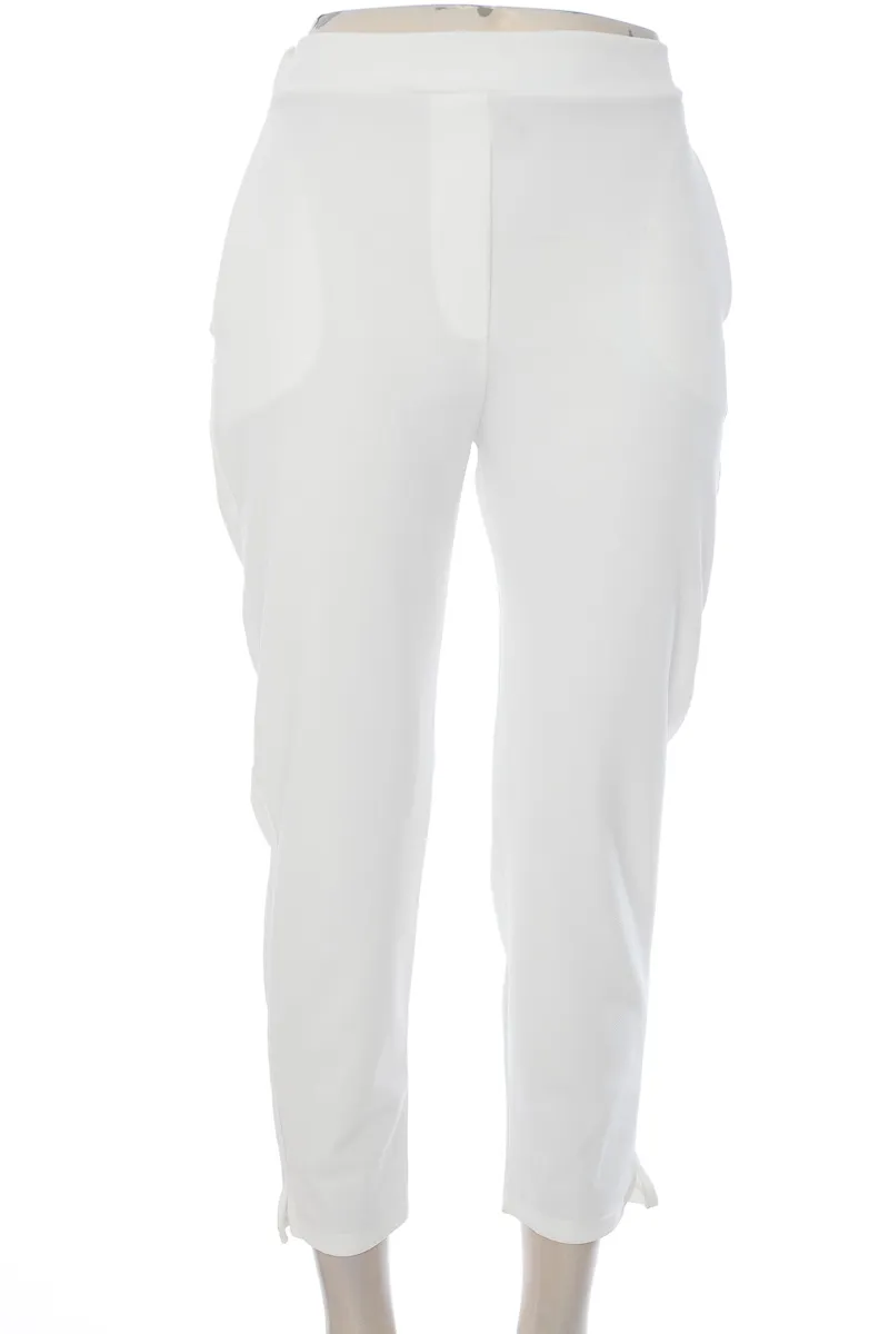 PANTALóN COLOR BLANCO  CLOSEANDO