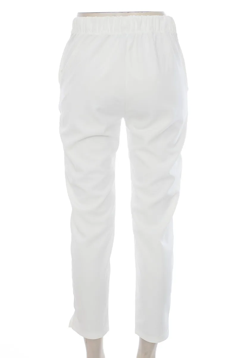 PANTALóN COLOR BLANCO  CLOSEANDO