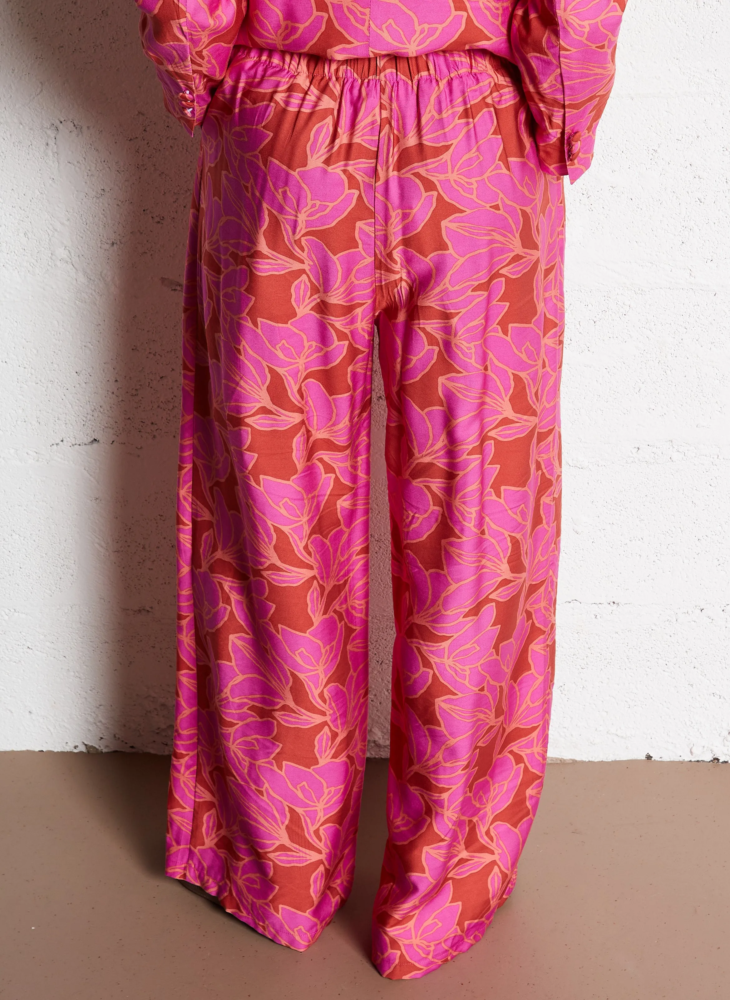 PERLA  PANTALóN ANCHO DE TALLE ALTO ESTAMPADO EN ROSA