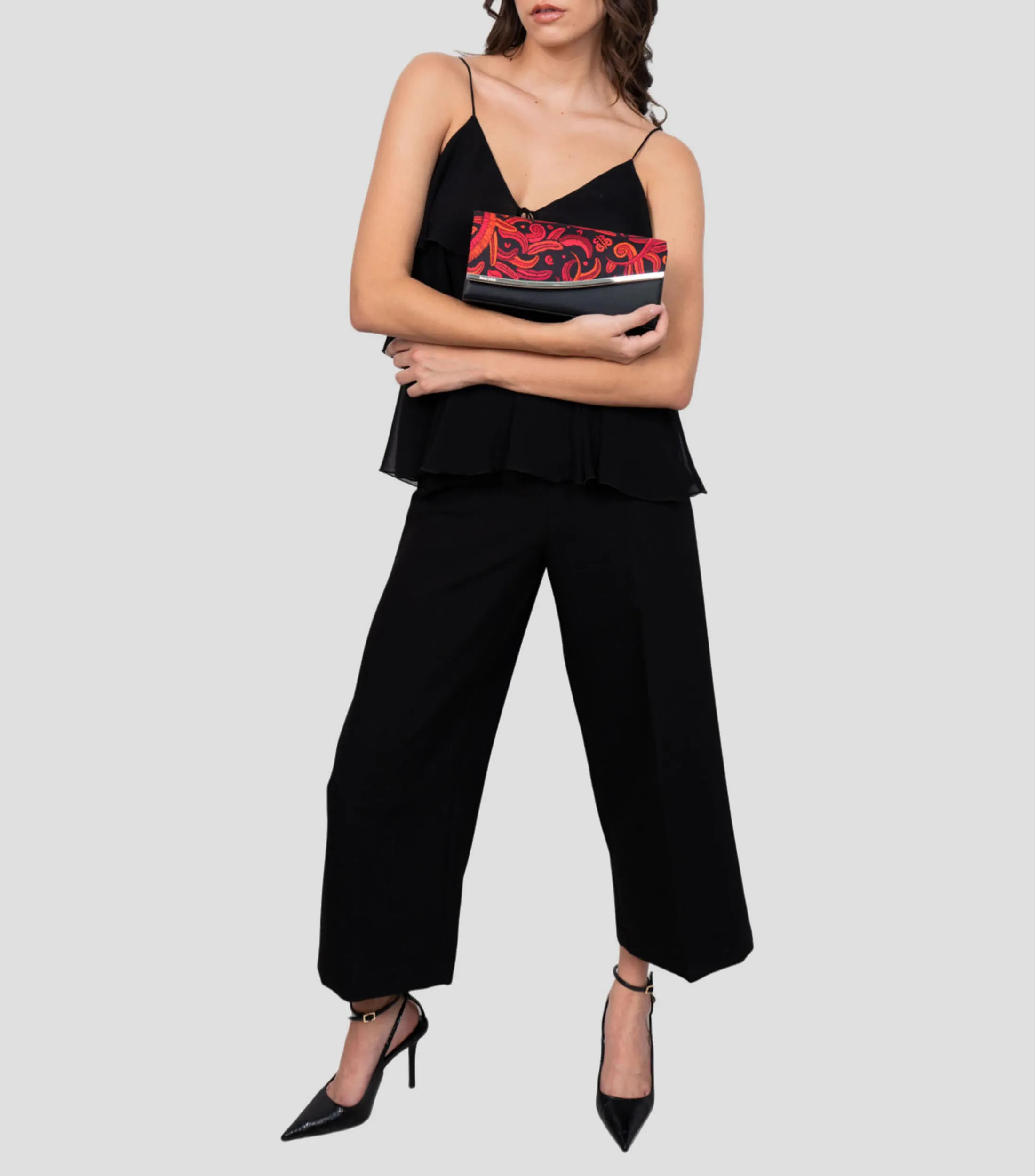 Pineda Covalin Bolso clutch negro con rojo en piel Akbal Quetzalcóatl Mujer