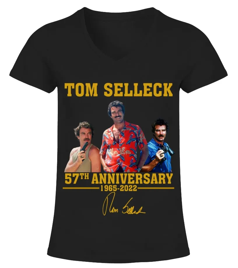 TOM SELLECK 57TH ANNIVERSARY Camiseta cuello pico Mujer