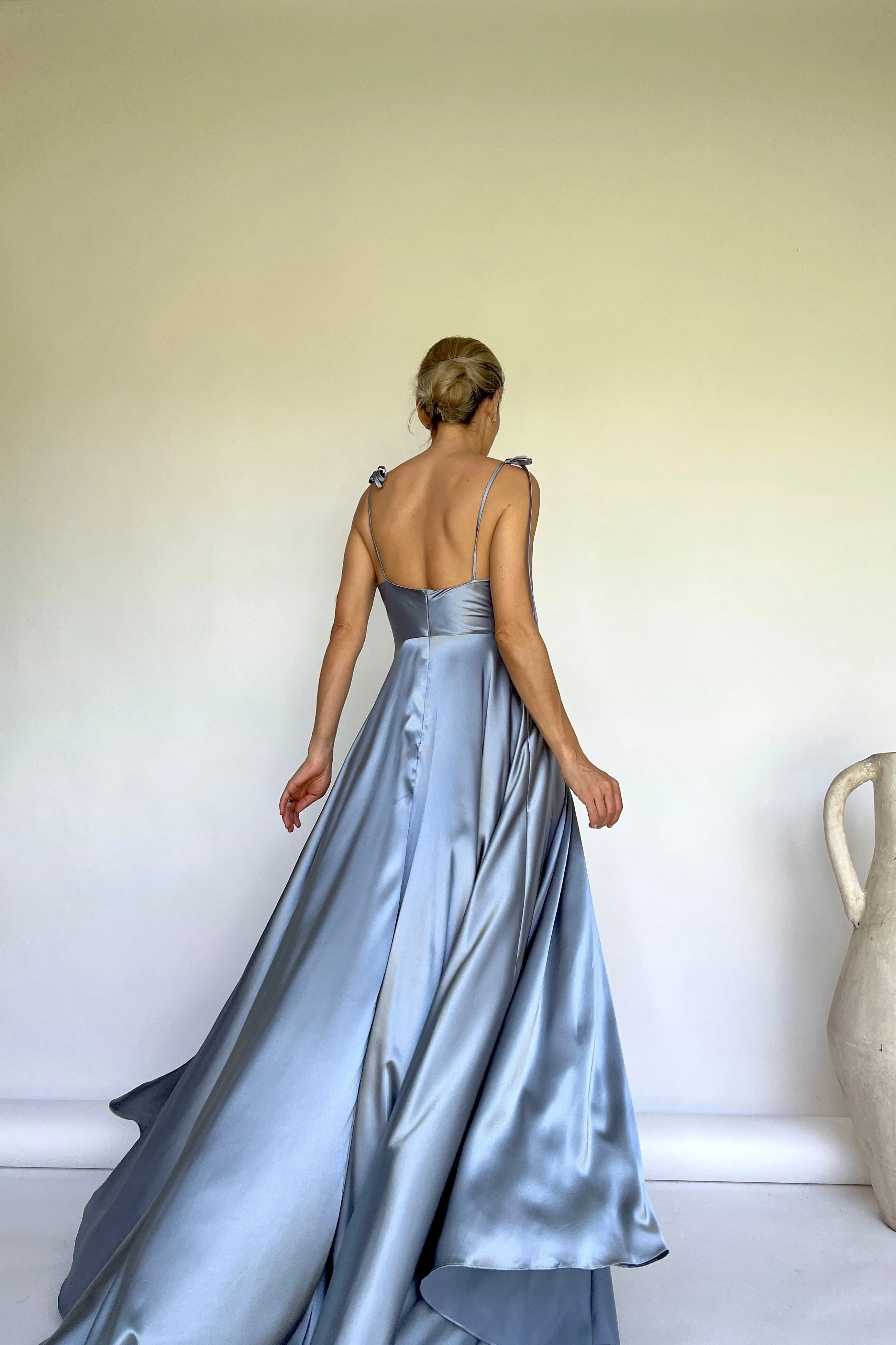 VESTIDO SLIDO SATIN