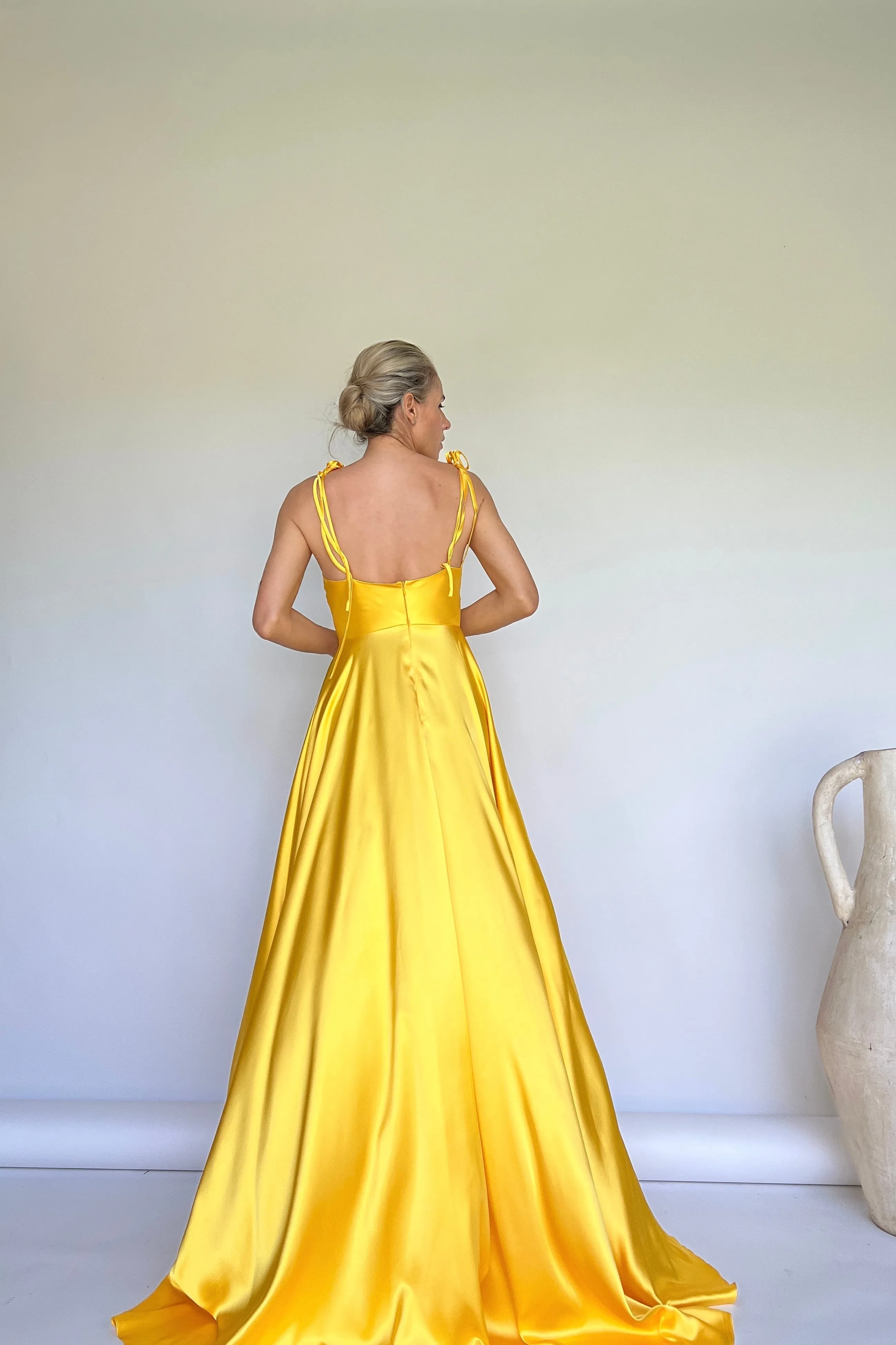 VESTIDO SLIDO SATIN